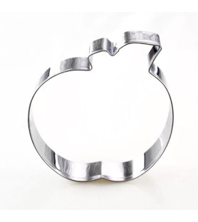 Cookie cutter Apple