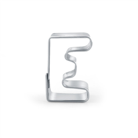Cookie cutter Letter E