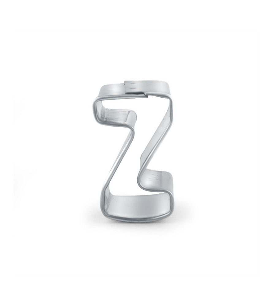 Cookie cutter letter Z