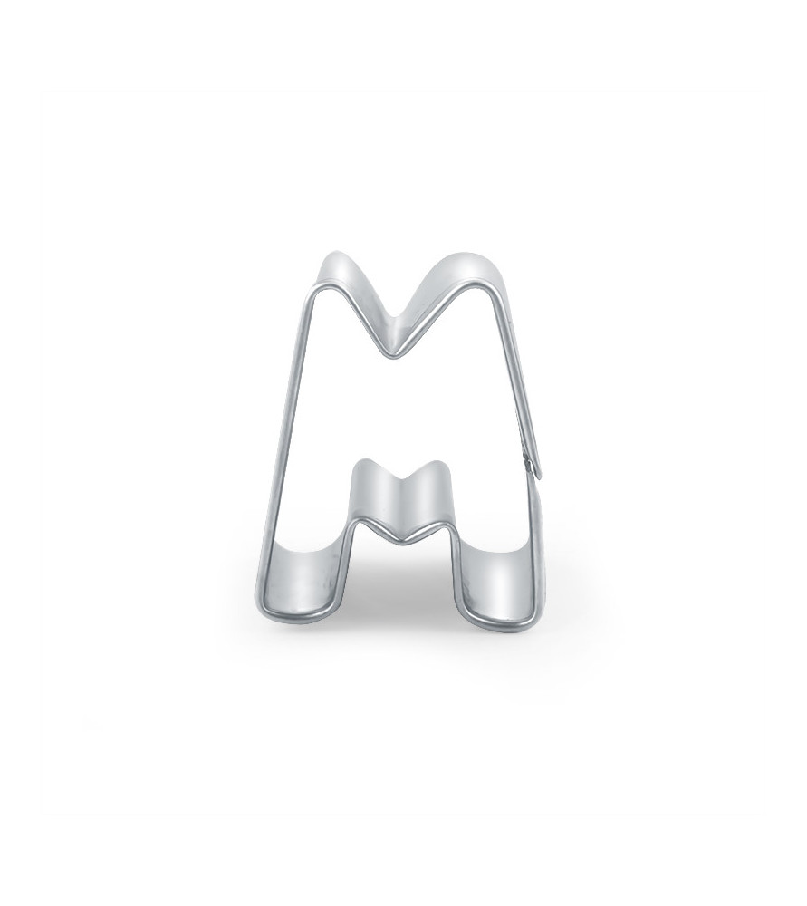 Cookie cutter letter M